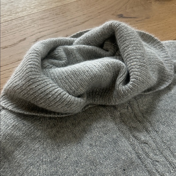 David Benjamin Gray women’s Sweater dress rabbit hair silk Medium - Picture 3 of 3